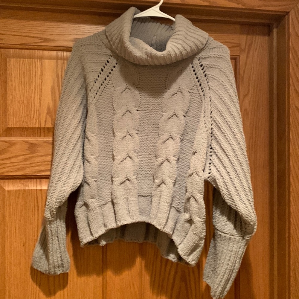 Turtle neck sweater